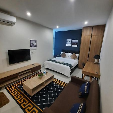 Arena Soho At Kozi Square Kuching Apartment Luaran gambar