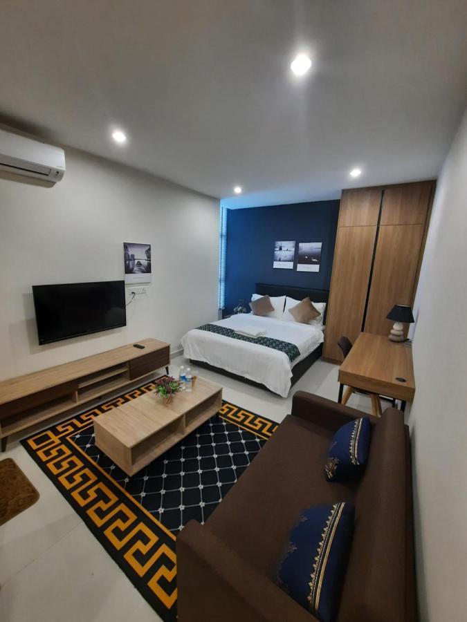 Arena Soho At Kozi Square Kuching Apartment Luaran gambar